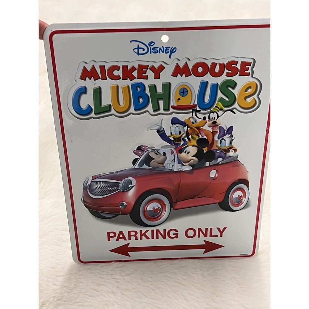 DISNEY MICKEY MOUSE CLUBHOUSE PARKING ONLY Metal SIGN - 8" x 11"
